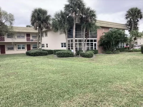 37 Vista Gardens Trl #206, Vero Beach, FL 32962