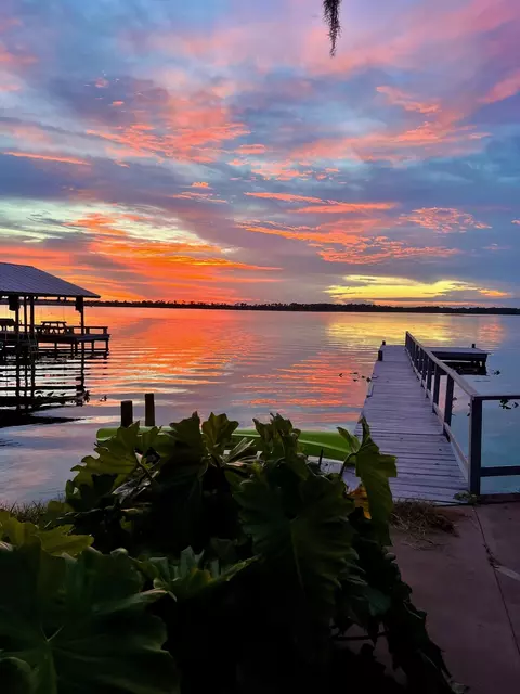 309 Lake Josephine Shores Rd, Sebring, FL 33875