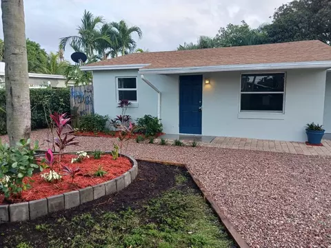 4805 Belle Rd, Lake Worth, FL 33461