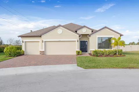 5796 1st Ln, Vero Beach, FL 32968