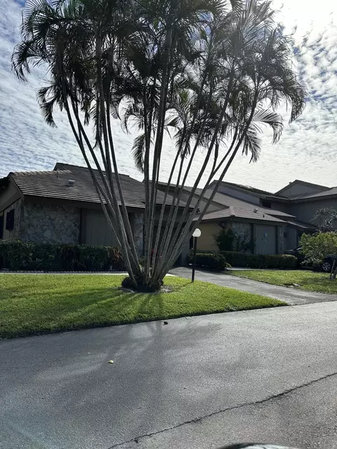 11188 Thyme Dr, Palm Beach Gardens, FL 33418