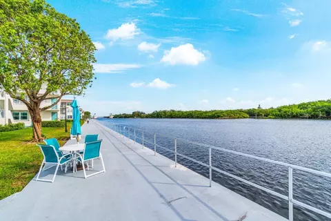 650 Horizons E #306, Boynton Beach, FL 33435