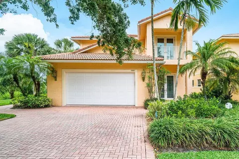 11895 SE Plandome Dr, Hobe Sound, FL 33455