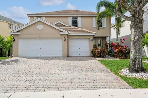 268 Kensington Way, Royal Palm Beach, FL 33414