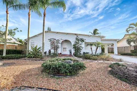 260 SE Villas St, Stuart, FL 34994
