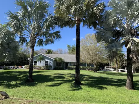 15385 87th Trl N, West Palm Beach, FL 33418