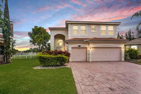 10489 Galleria St, Wellington, FL 33414