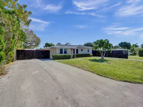 3150 NE 12th Ter, Pompano Beach, FL 33064