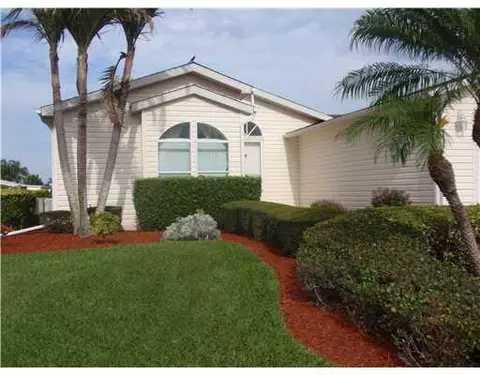 8016 Meadowlark Ln, Port Saint Lucie, FL 34952