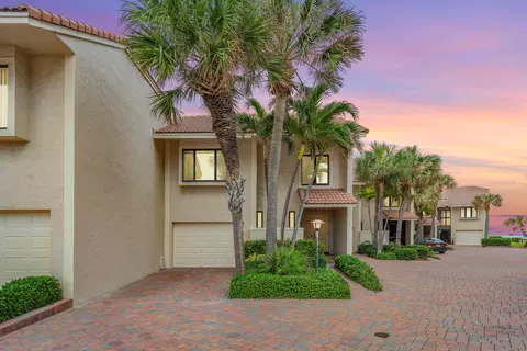 6711 N Ocean Blvd #32, Ocean Ridge, FL 33435