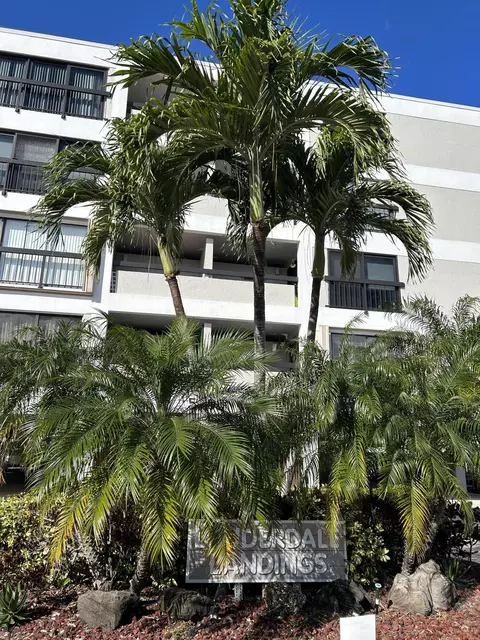 5495 NE 25th Ave #204, Fort Lauderdale, FL 33308
