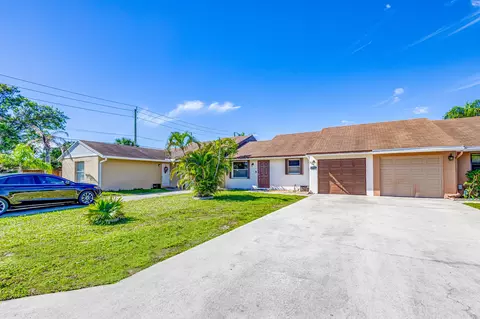 5713 Wingham Way, Lake Worth, FL 33463