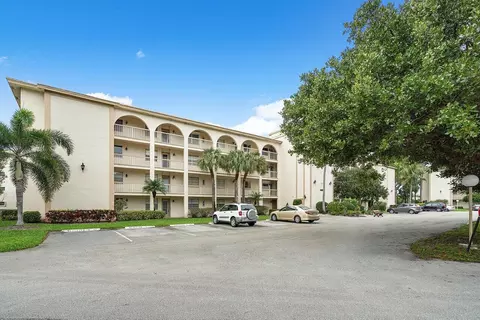 4602 Martinique Way #A1, Coconut Creek, FL 33066