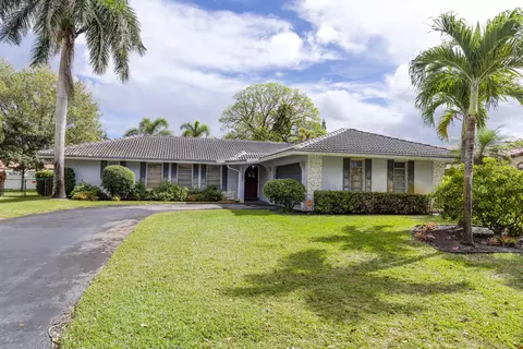 1227 NW 83rd Ave, Coral Springs, FL 33071