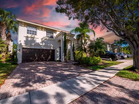 2562 Sawyer Ter, Wellington, FL 33414