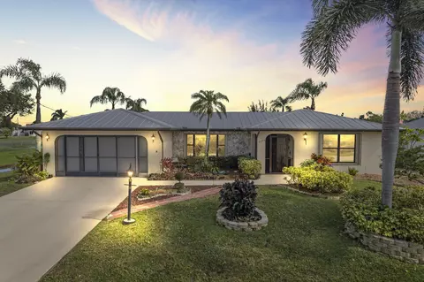 2249 SE Leithgow St, Port Saint Lucie, FL 34952