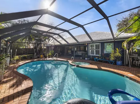 52 Birch Pl, Jupiter, FL 33469