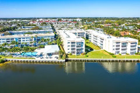 646 Snug Harbor Dr #H405, Boynton Beach, FL 33435