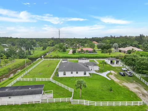 13215 87th St N, The Acreage, FL 33412