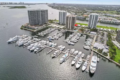 108 Lakeshore Dr #839, North Palm Beach, FL 33408