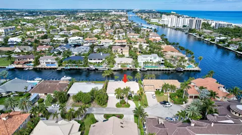 955 Gardenia Dr, Delray Beach, FL 33483
