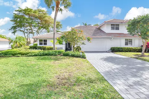 5252 NW 21st Ave, Boca Raton, FL 33496