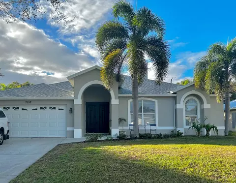 2952 SW Skyline St, Port Saint Lucie, FL 34953