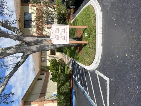 15401 Pembridge Ave #36, Delray Beach, FL 33484