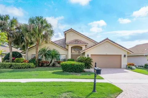 7376 Sterling Falls Ln, Boynton Beach, FL 33437