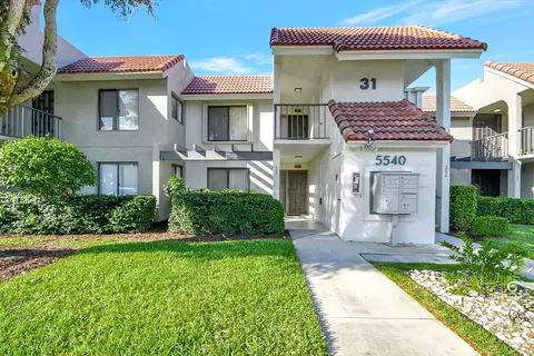 5540 Fairway Park Dr #102, Boynton Beach, FL 33437