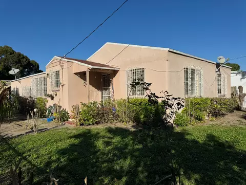 1791 NW 31st St, Miami, FL 33142