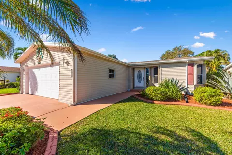 3401 Crabapple Dr, Port Saint Lucie, FL 34952