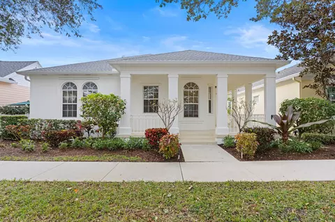 218 New Haven Blvd, Jupiter, FL 33458