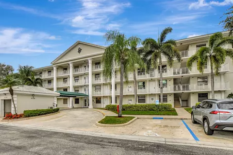6109 Balboa Cir #104, Boca Raton, FL 33433