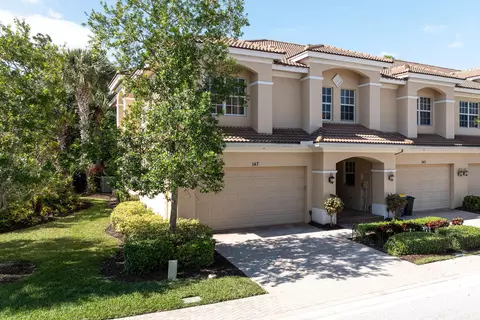 147 SW Walking Path, Stuart, FL 34997