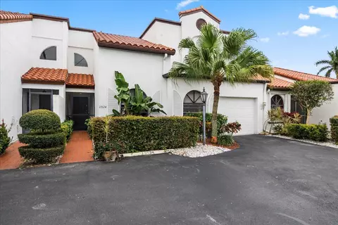 13524 Fountain View Blvd, Wellington, FL 33414