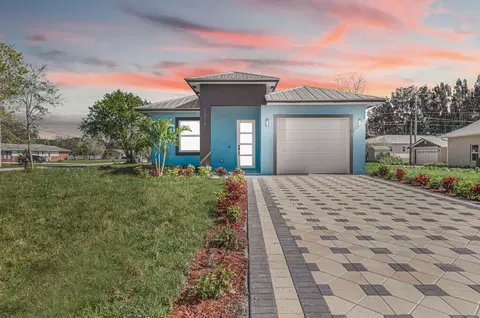 5312 Deleon Ave, Fort Pierce, FL 34951