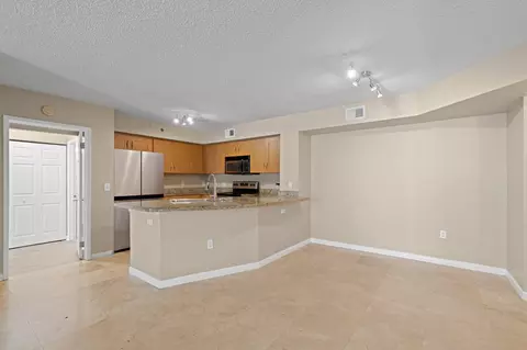 3133 Clint Moore Rd #103, Boca Raton, FL 33496