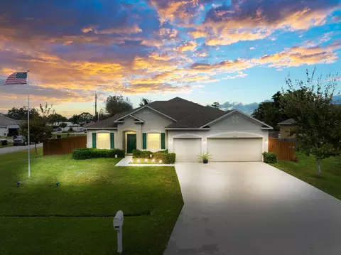1477 SW Goodman Ave, Port Saint Lucie, FL 34953