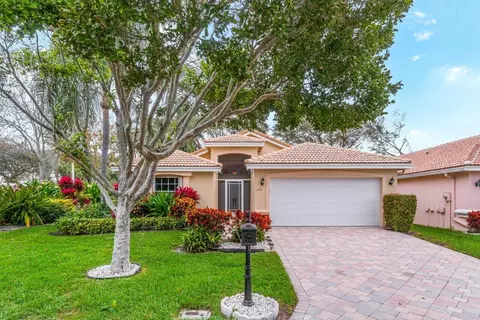 7441 Modena Dr, Boynton Beach, FL 33437
