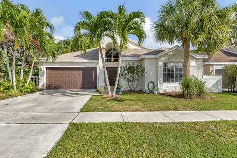 18835 La Costa Ln, Boca Raton, FL 33496