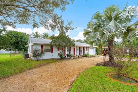 7129 Venetian Way, Lake Clarke Shores, FL 33406
