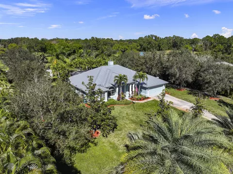 555 SE Salerno Rd, Stuart, FL 34997