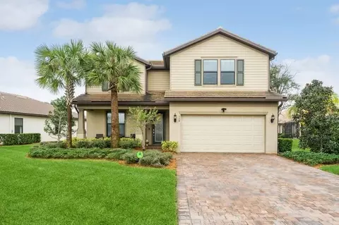 124 SE Courances Dr, Port Saint Lucie, FL 34984