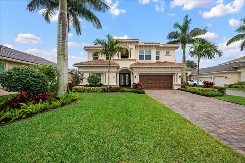 107 Lunata Ct, Jupiter, FL 33478