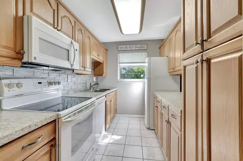 505 High Point Blvd N #C, Delray Beach, FL 33445