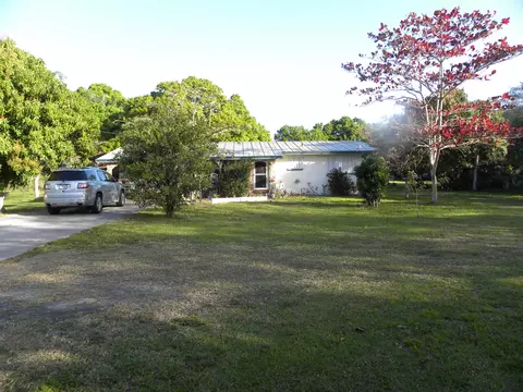 4500 Edwards Rd, Fort Pierce, FL 34981