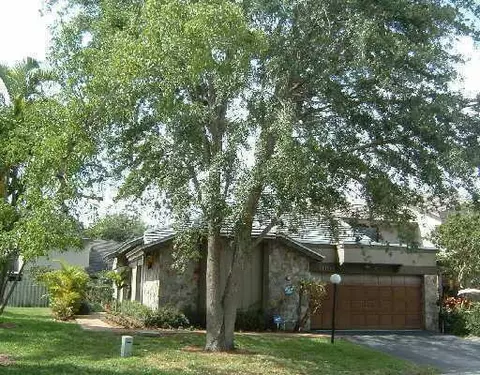 11198 Marjoram Dr, Palm Beach Gardens, FL 33418