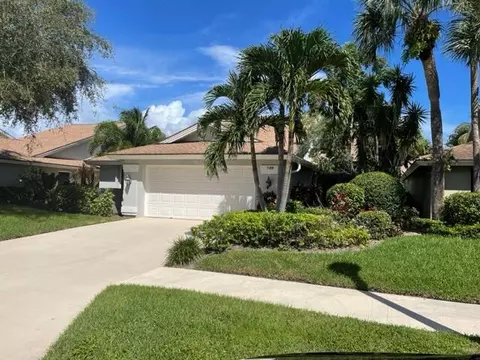 139 Sand Pine Dr, Jupiter, FL 33477