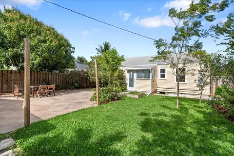 726 Tallapoosa St, West Palm Beach, FL 33405